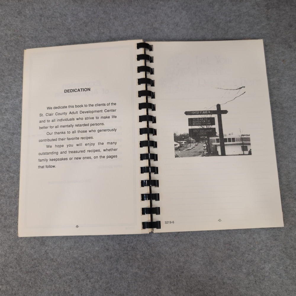 Berry-good Recipes Spiral Bound Cookbook St Clair County Adult‎ Development Ctr - Picture 2 of 2
